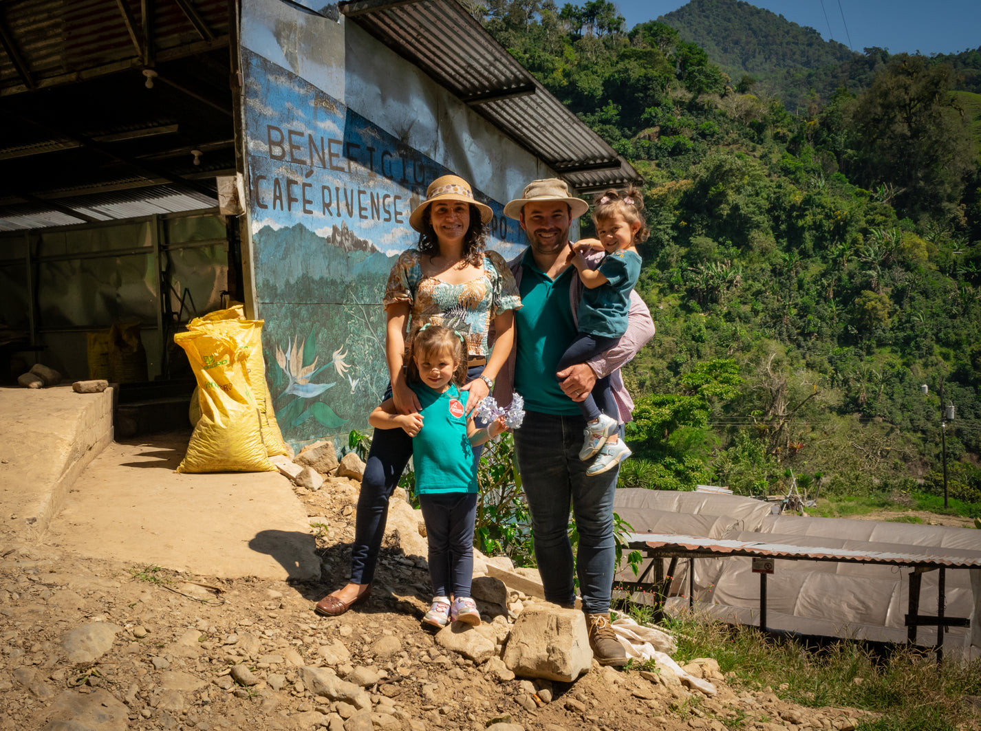 EL YOS Black Honey Costa Rica image 2